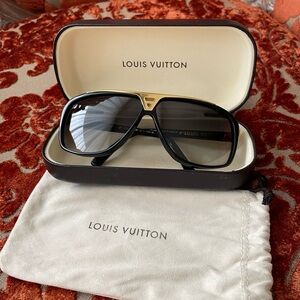 Louis Vuitton Evidence Black Sunglasses